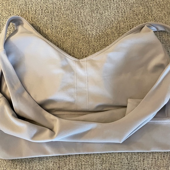 Savvi Light Purple Gray Air Sports Bra Large EUC - Picture 5 of 5
